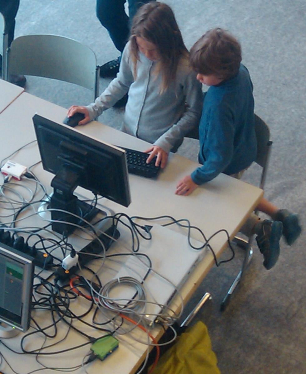 _2013-04-27 14.46.01