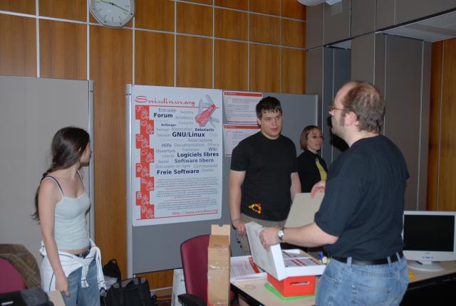 Mise en place du stand bis