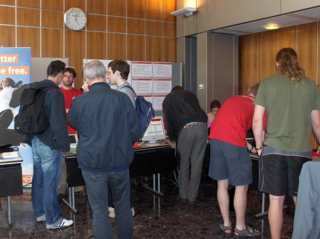 La foule devant le stand